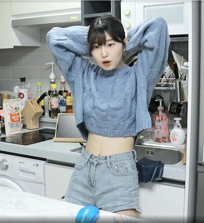 슬랜더의 희망이라 불리는 여캠의 허리 | 커뮤니티 | 아프리카Tv E스포츠